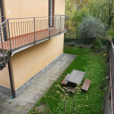 Apartment Dei Laghi *